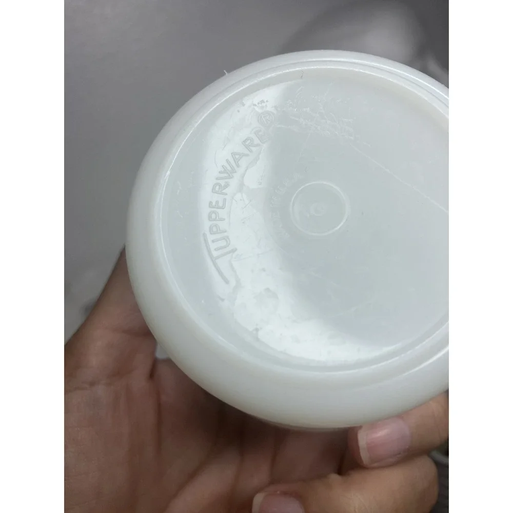 Vintage Tupperware Set Of 4 Nesting Measuring Cups Opaque White 761 762 763 764